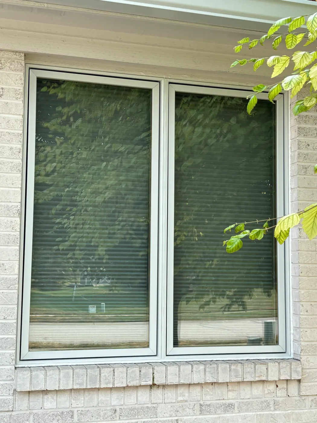 Bay window installation in Meridian Hills